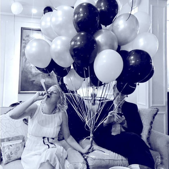 Show Listing 1-100 - Picture 1 of 1